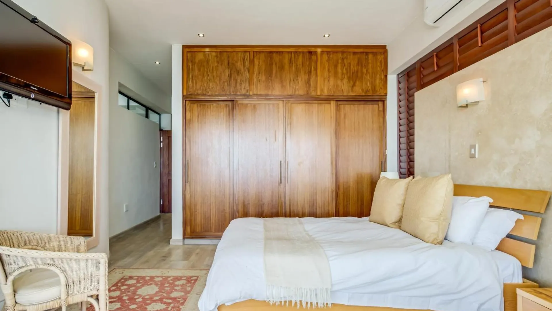 Bali Luxury Suite E Cape Town 0*,  South Africa